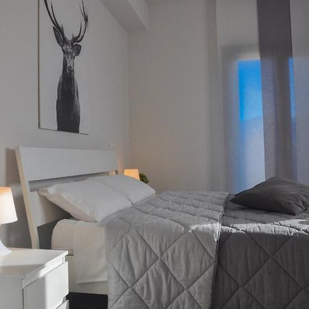 Deer House B&B Coppito Buitenkant foto